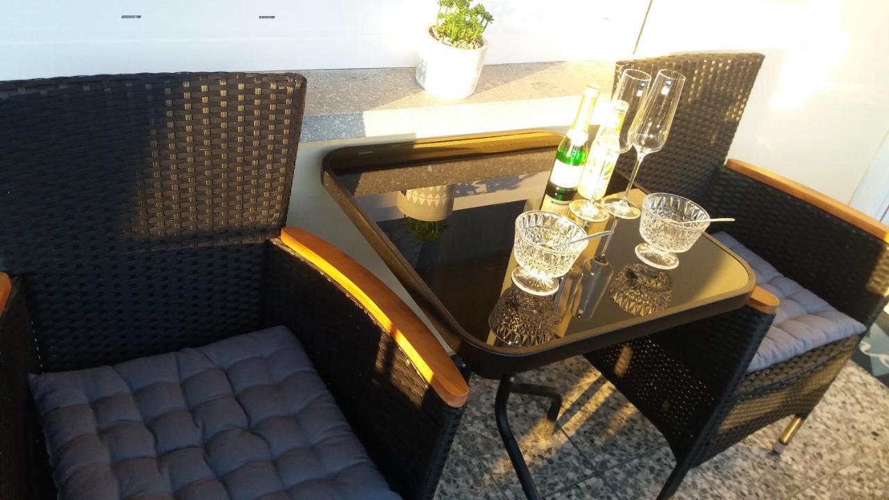 Seewald Gruener Baum - Ruhig & 3X Getrennte Zimmer-2X Boxspringbett ฟรีดริชส์ฮาเฟน ภายนอก รูปภาพ